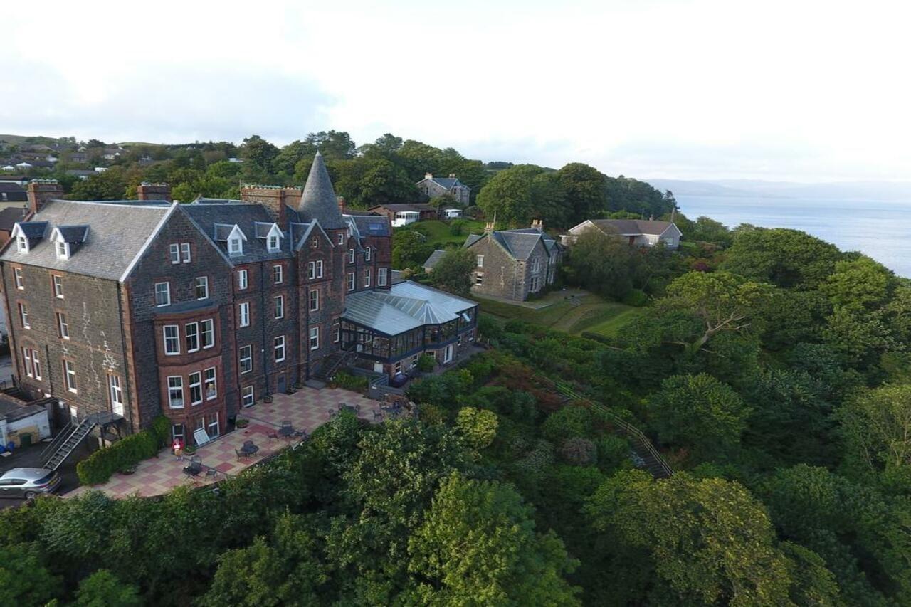 Western Isles Hotel Тобермори Экстерьер фото