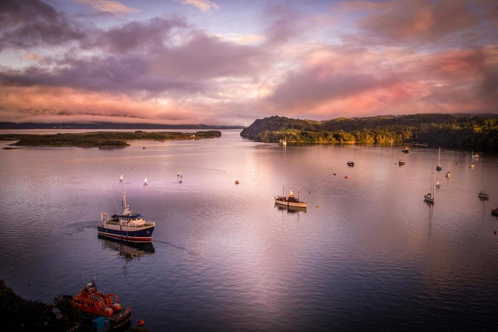 Western Isles Hotel Тобермори Экстерьер фото